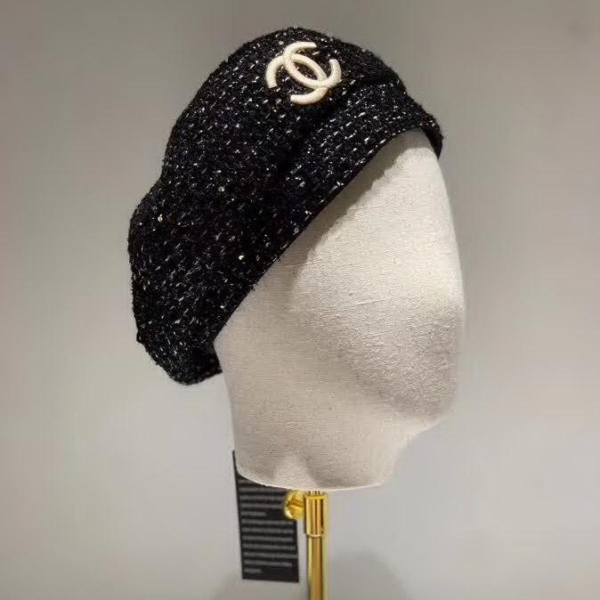 20冬季最新专柜款-香奈儿chanel毛呢贝蕾帽,专柜同步,精致刺绣logo