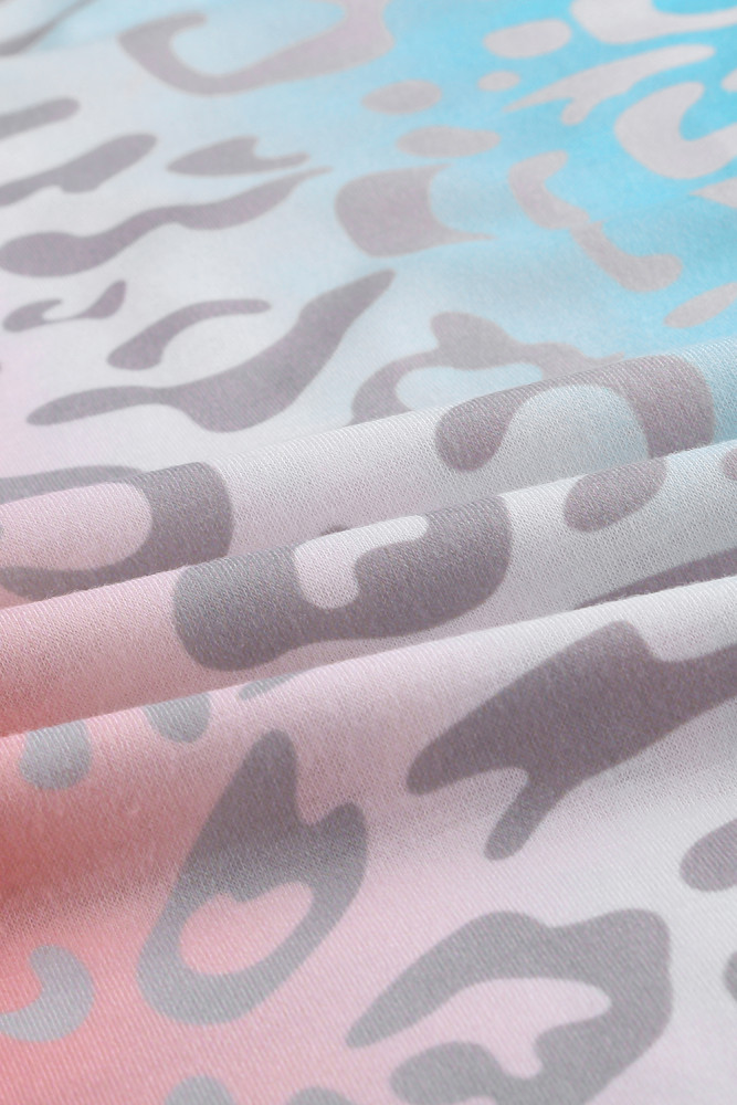 Red Ombre Crisscross V Neck Printed T-shirt