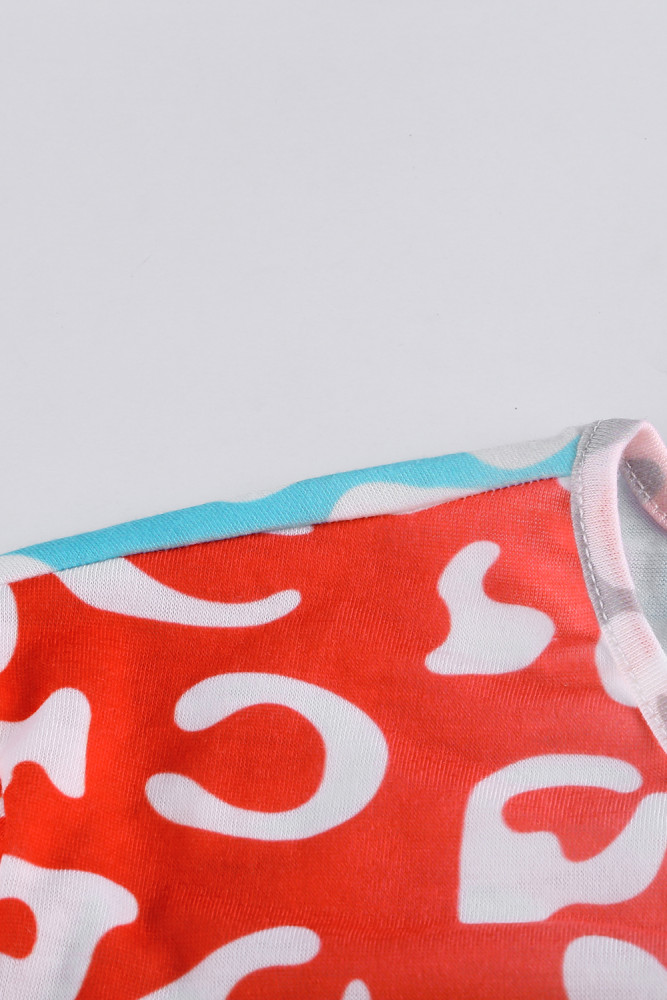 Red Ombre Crisscross V Neck Printed T-shirt