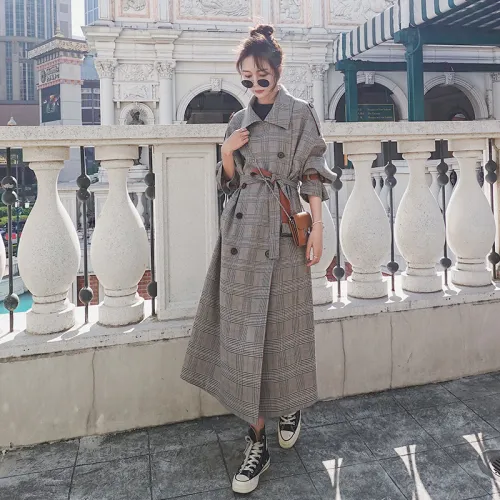 Quality Fashion Elegant Long Plaid Trench Coat Double Breasted with Belt Lady Duster Coat Cloak Spring Autumn Windbreaker