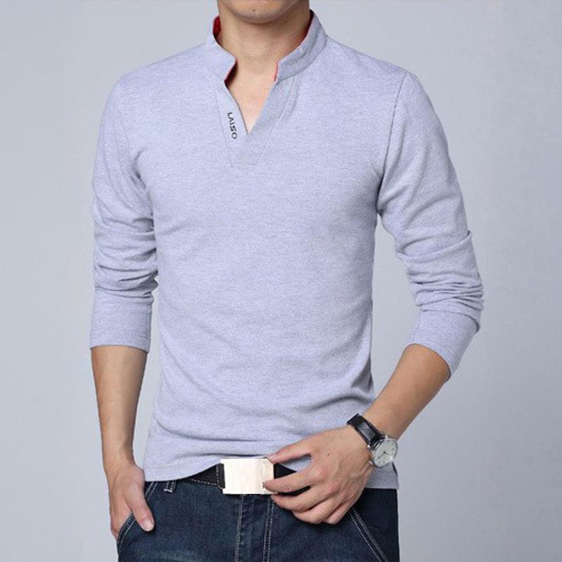 Tavaszi és nyári V-nyakú hosszú ujjú alkalmi férfi pólók