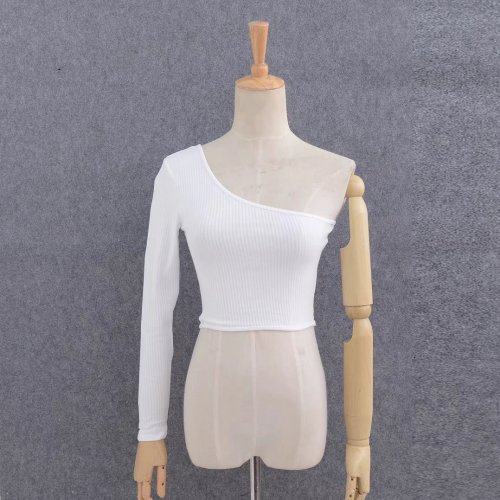 Félvállas női felső, crop top, elasztikus anyagú felső