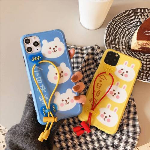 韓國卡通熊腕帶iPhone全系列全包手機殼