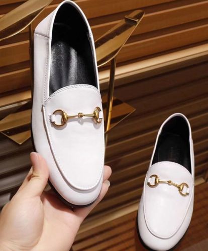 Gucci Women's Leather Horsebit loafer 414998