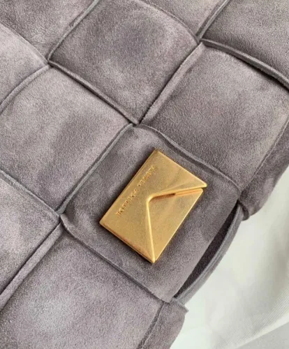 Bottega Veneta Padded Cassette Bag 591970