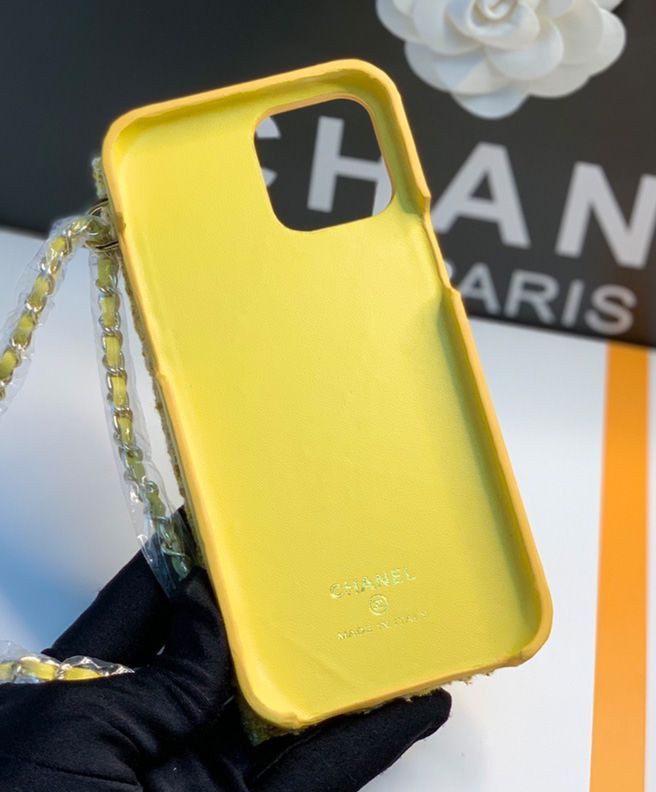 Chanel Classic Case For Iphone With Chain