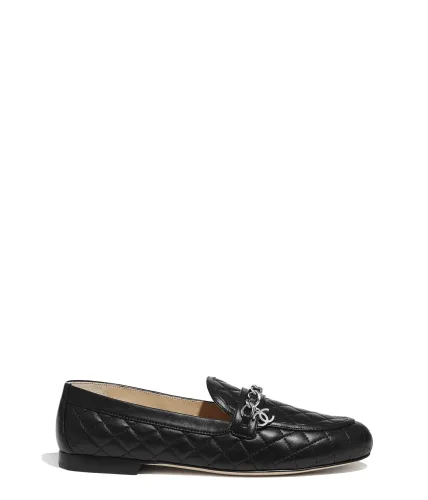 CHANEL - Loose shoes