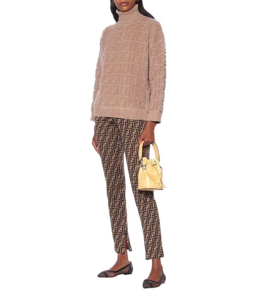 FENDI - Mon Trésor Mini leather bucket bag