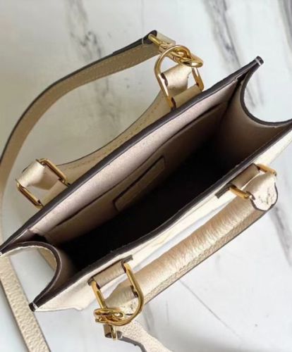 Louis Vuitton Petit Sac Plat M80449 Cream