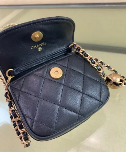 Chanel Waist bag AP1461 Black