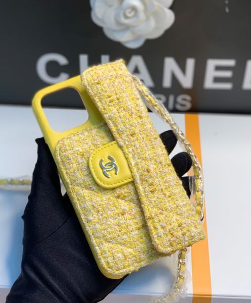 Chanel Classic Case For Iphone With Chain