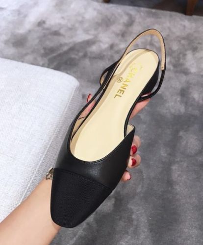 Chanel Women's Slingbacks G31319