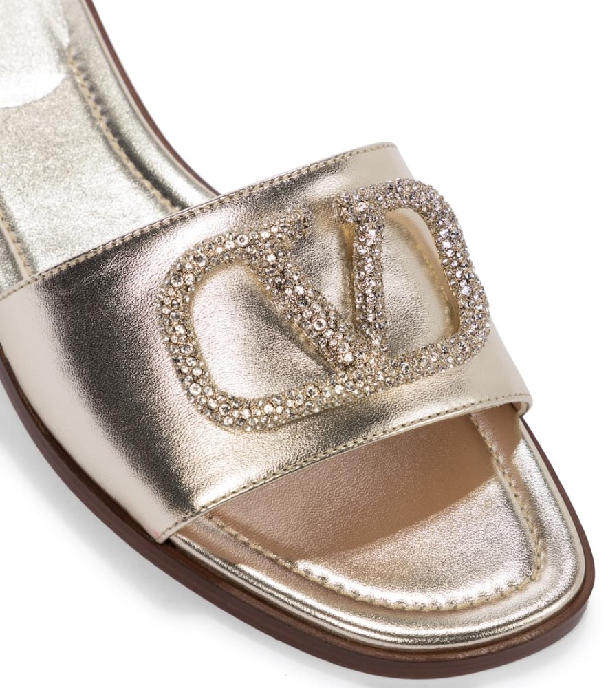 VALENTINO - Valentino Garavani VLOGO leather slides