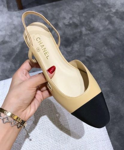 Chanel Women's Slingbacks G31319