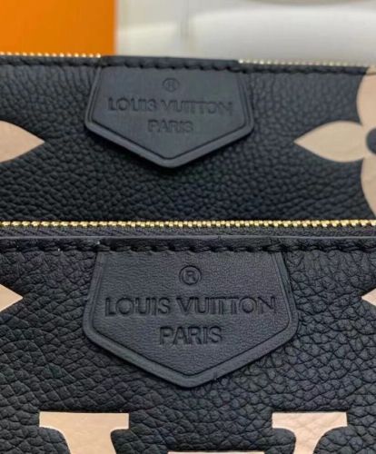 Louis Vuitton Multi Pochette Accessoires M45777 Black