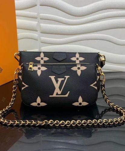Louis Vuitton Multi Pochette Accessoires M45777 Black