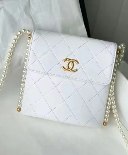 Chanel Small Hobo Bag AS2503