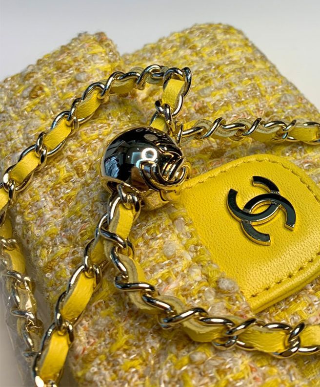 Chanel Classic Case For Iphone With Chain