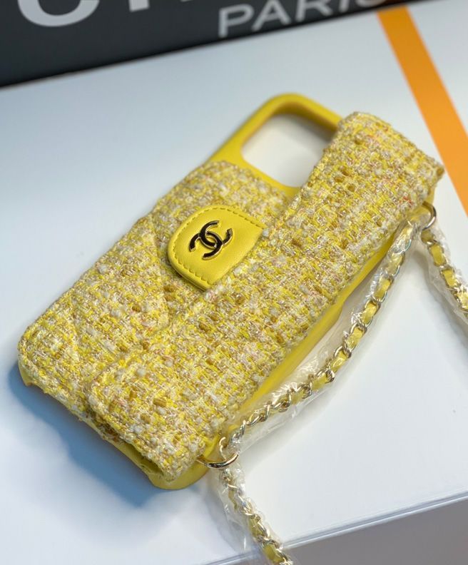 Chanel Classic Case For Iphone With Chain