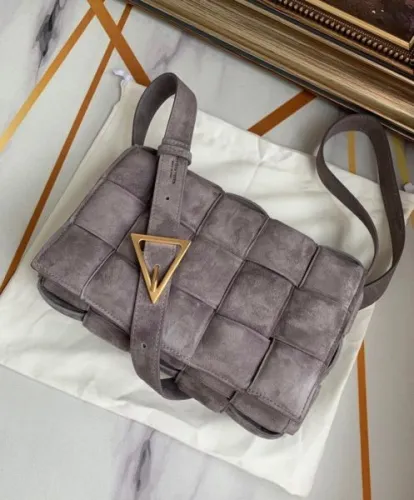 Bottega Veneta Padded Cassette Bag 591970