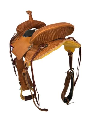 15  to 17  HR Hud Roberts Chisholm Trail Saddle 820H