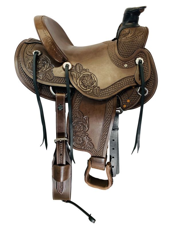 15  to 17  Dakota Wade Tree Saddle 8096