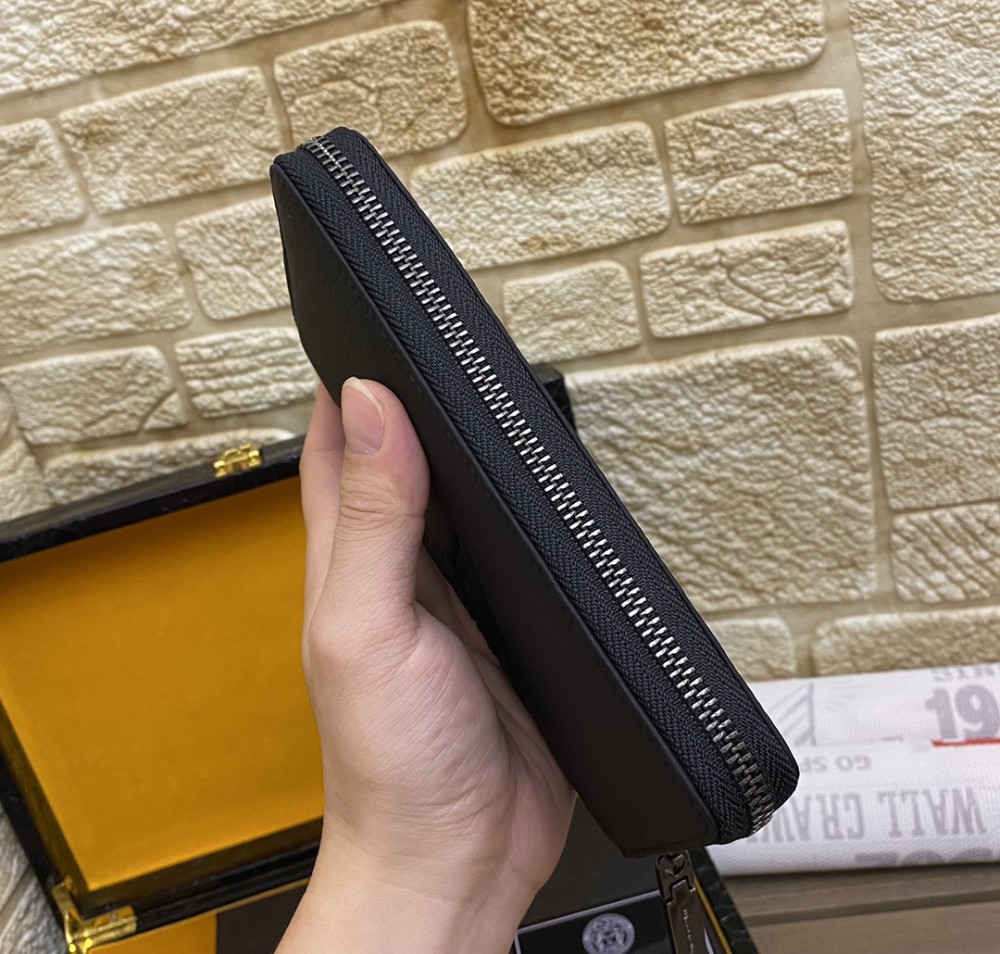 Versace (ヴェルサーチ)  メンズ / レディース 財布 新品