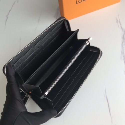 LV(ルイ·ヴィトン) Monogram 財布 新品