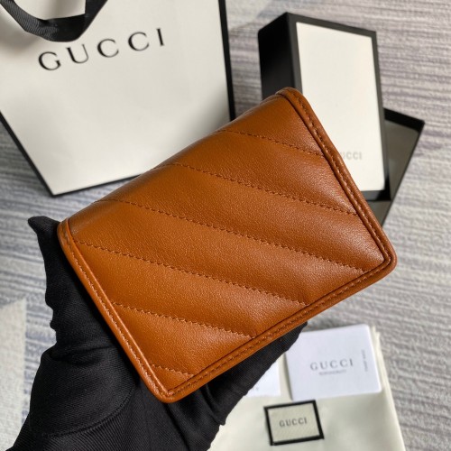 Gucci　GG marmont　 財布　