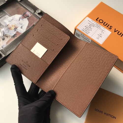 LV(ルイ·ヴィトン) Monogram 財布 新品特売