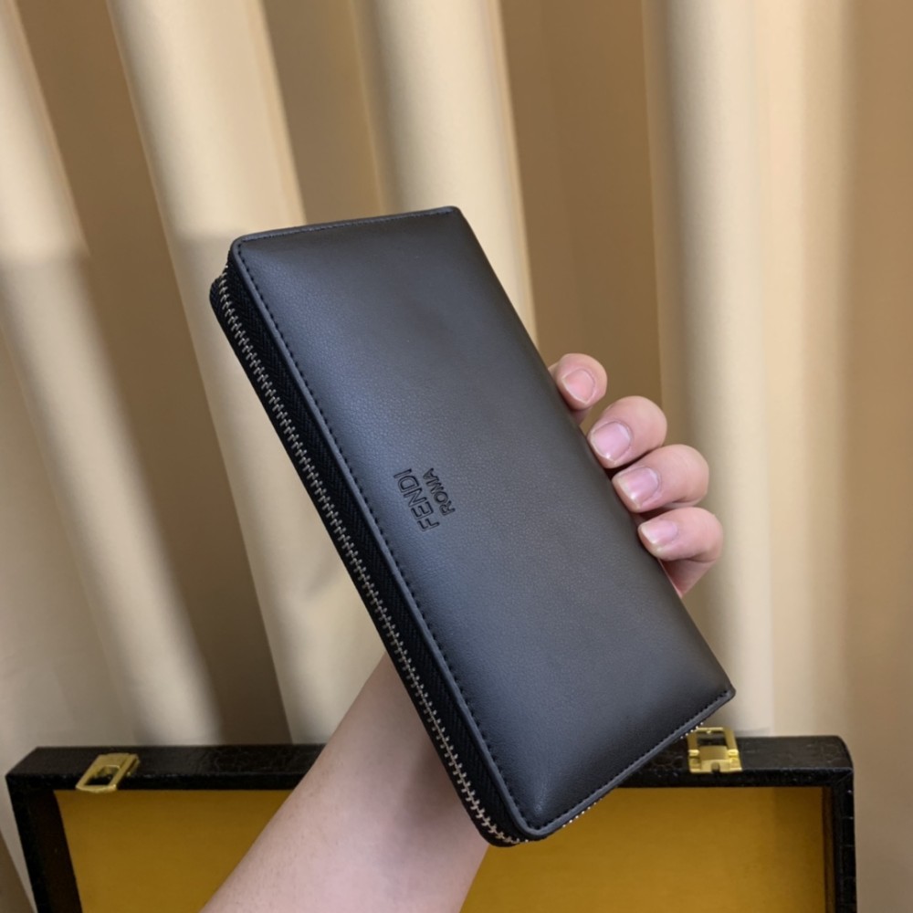 Fendi (フェンディ)  メンズ / レディース 財布 新品