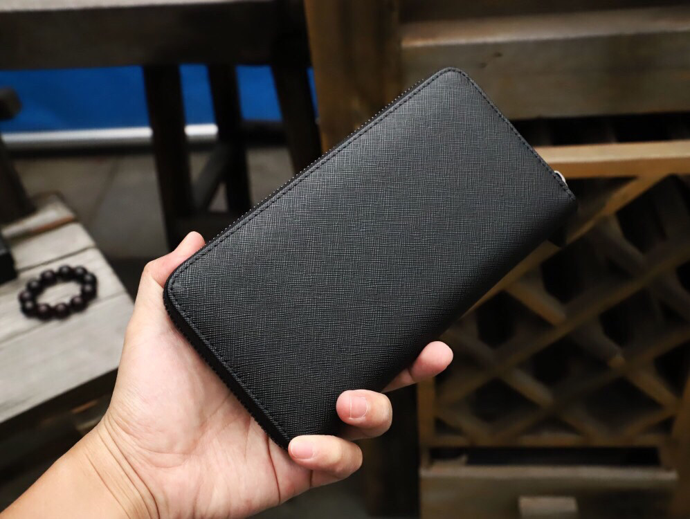 Prada (パラダ) メンズ  財布 新品