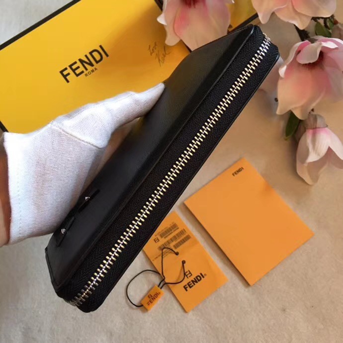 Fendi (フェンディ) メンズ / レディース 財布 新品