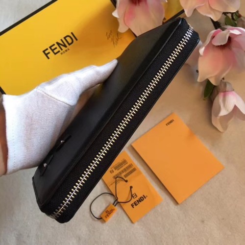 Fendi (フェンディ) メンズ / レディース 財布 新品