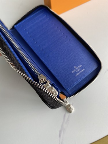 LV(ルイ·ヴィトン) 財布 新品
