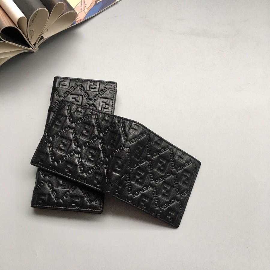 Fendi (フェンディ) 財布 新品