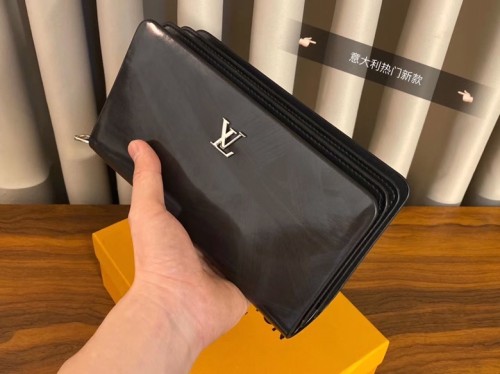 LV(ルイ·ヴィトン) 3層多機能 財布 新品