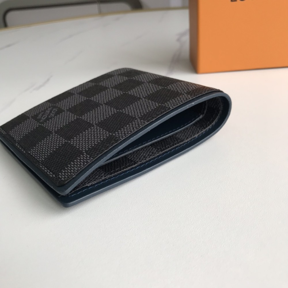 LV(ルイ·ヴィトン) Monogram 財布 新品