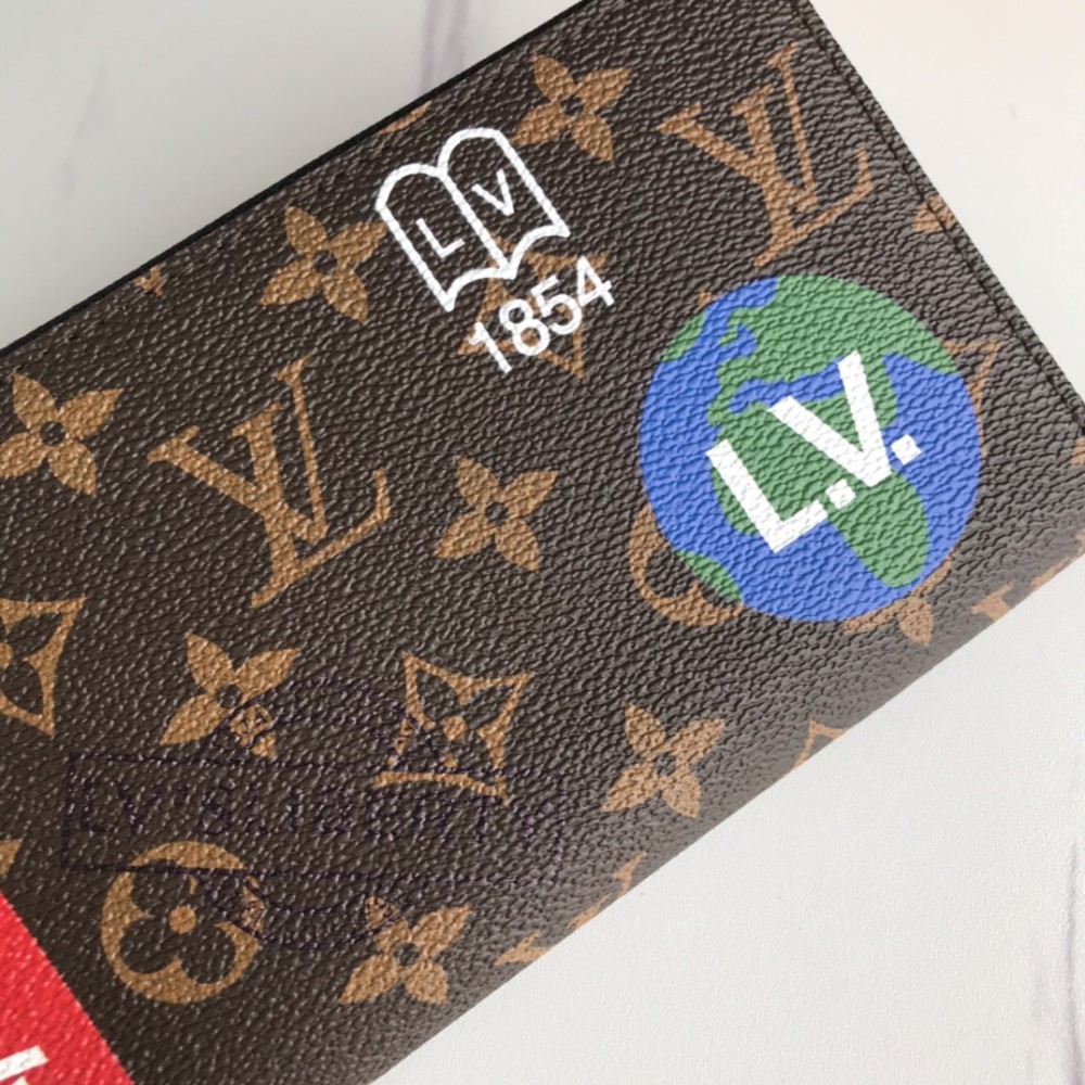 LV(ルイ·ヴィトン) Monogram 財布 新品