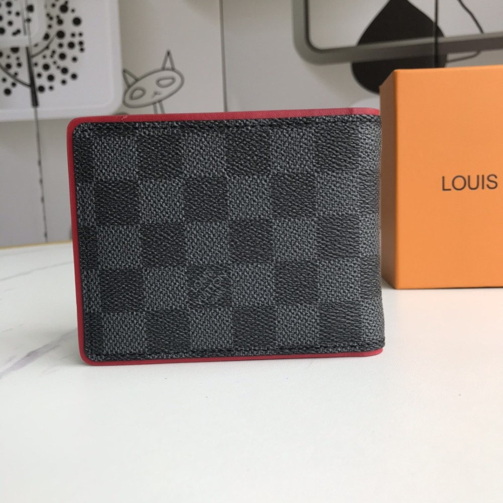 LV(ルイ·ヴィトン) Monogram 財布 新品