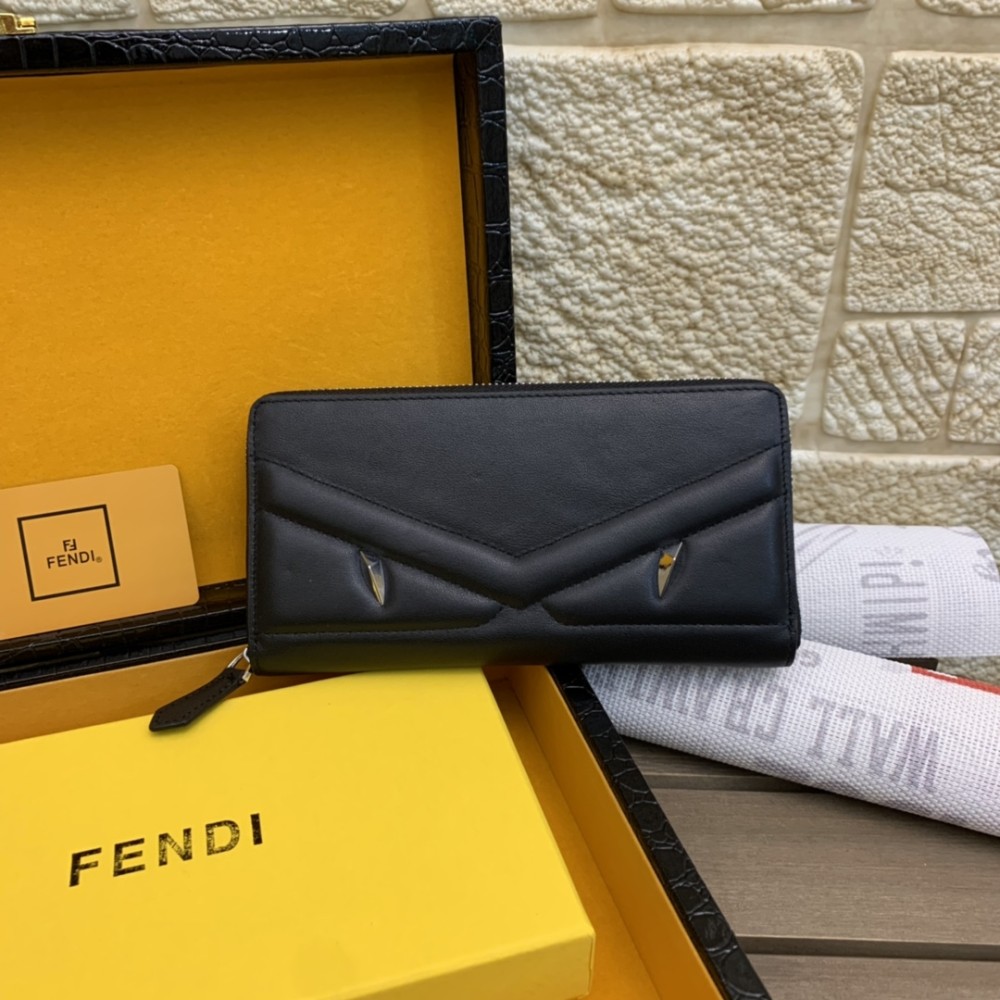 Fendi (フェンディ)  メンズ / レディース 財布 新品