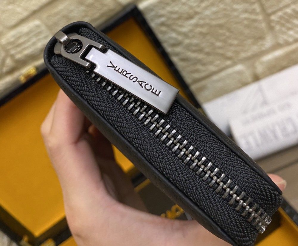 Versace (ヴェルサーチ)  メンズ / レディース 財布 新品