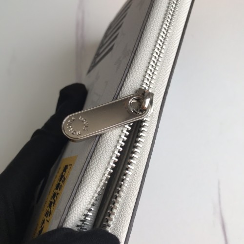 LV(ルイ·ヴィトン) Monogram 財布 新品