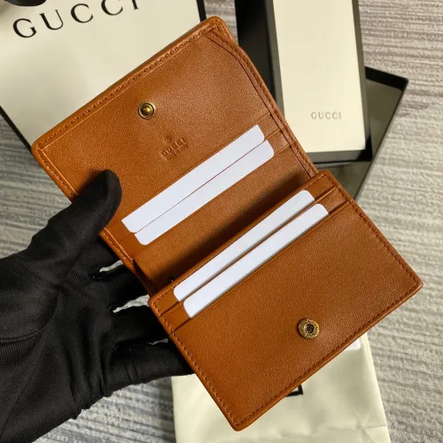 Gucci　GG marmont　 財布　