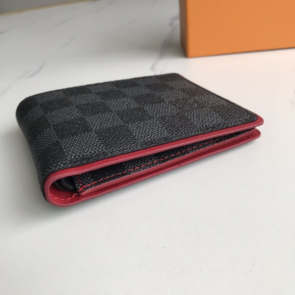 LV(ルイ·ヴィトン) Monogram 財布 新品