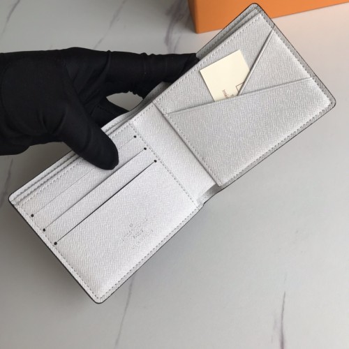 LV(ルイ·ヴィトン) Monogram 財布 新品