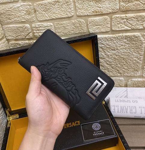 Versace (ヴェルサーチ)  メンズ / レディース 財布 新品