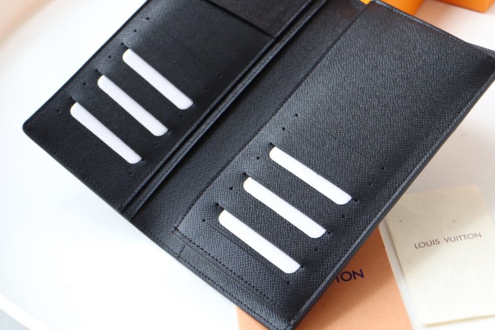 LV(ルイ·ヴィトン) 高品質 ZIPPY VERTICAL 新品