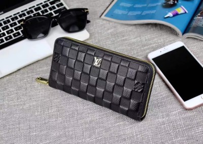 LV(ルイ·ヴィトン) Monogram 財布 新品