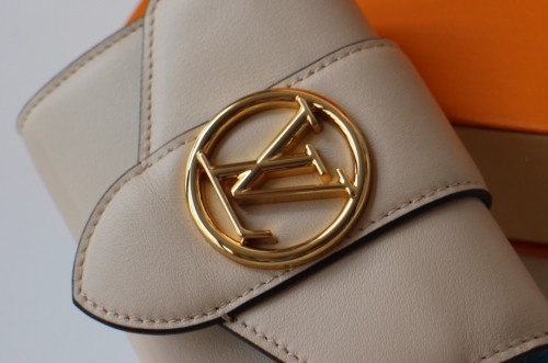 Louis Vuitton(ルイ·ヴィトン) 　Circle　 財布　３色